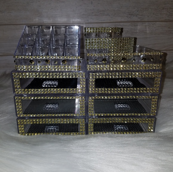 Makeup Case - Picture 1 of 7